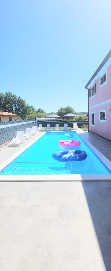 Apartmani Radmila Nova Vas  Buitenkant foto